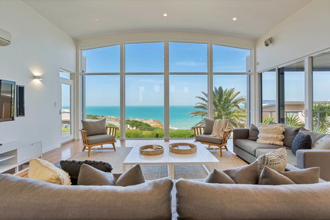 Carpe Diem, 15 Barbara Str Port Elliot - Hervey Bay Accommodation 1