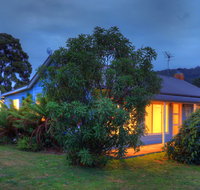 Castaway Cottage - Hervey Bay Accommodation