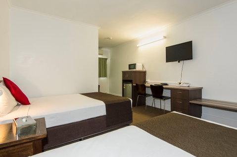 Coral Sands Motel - Hervey Bay Accommodation 0
