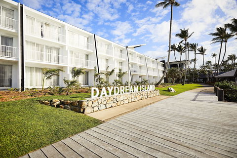 Daydream Island Resort And Living Reef - Hervey Bay Accommodation 2