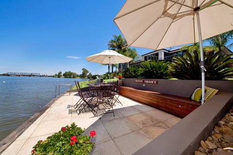 Edgewater Mulwala - Hervey Bay Accommodation 0