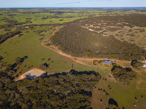 Eleanor River Homestead - Hervey Bay Accommodation 1