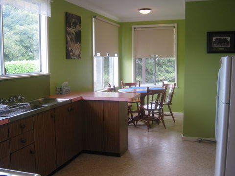 Figtree Cottage - Hervey Bay Accommodation 2