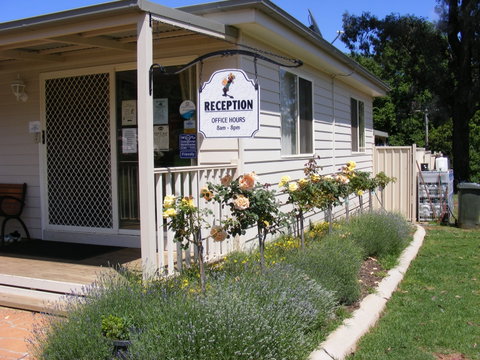 Fossickers' Tourist Park - Tourism Hervey Bay 0