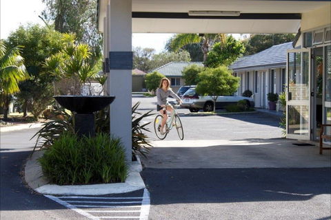 Gale Street Motel & Villas - Tourism Hervey Bay 0