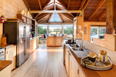 I Villini Estate - Hervey Bay Accommodation 2