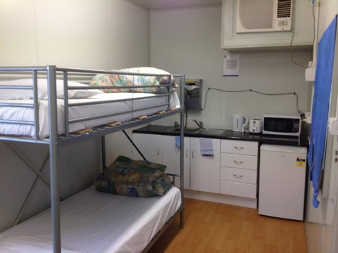 Latrobe Working Hostel - Hervey Bay Accommodation 2