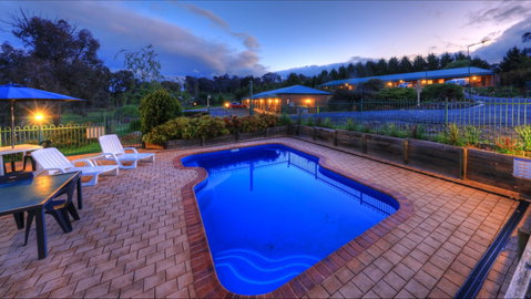 Motel Views Yackandandah - Hervey Bay Accommodation 2