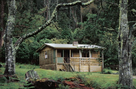 Mountain Valley Wilderness Holidays - Hervey Bay Accommodation 1