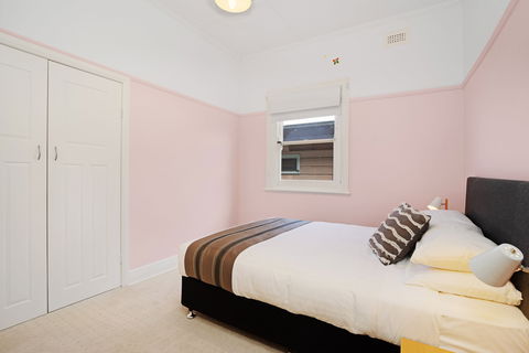 Newcastle Executive Homes - Cooks Hill Cottage - Tourism Hervey Bay 2