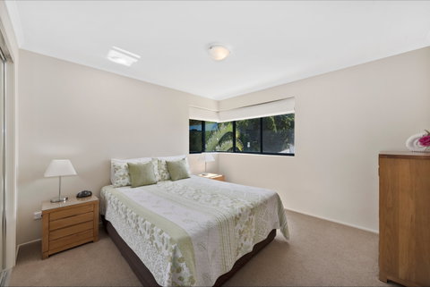 Oceanview 1 - Hervey Bay Accommodation 2