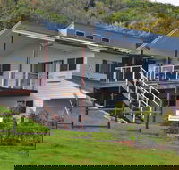 Point Plomer Holiday Cottages - Hervey Bay Accommodation