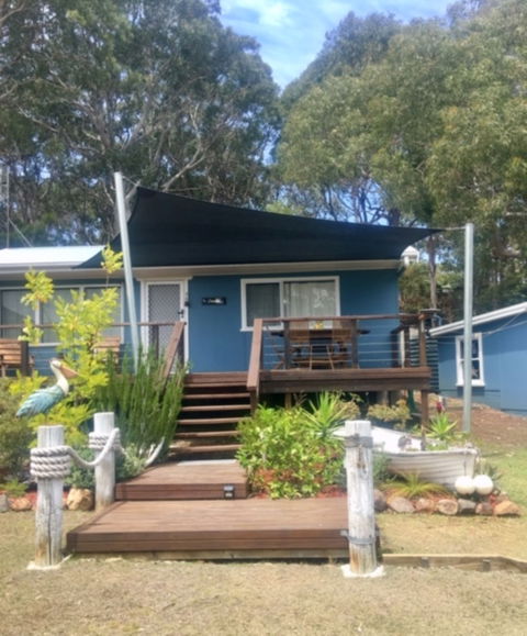 Retro Cottage - Hervey Bay Accommodation 0