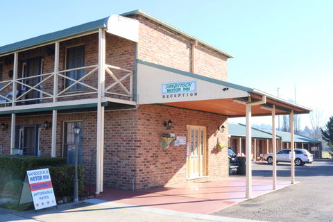 Sandstock Motor Inn - Hervey Bay Accommodation 0