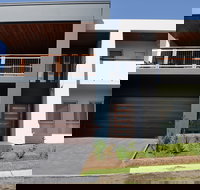 Shellharbour Seabird - Hervey Bay Accommodation