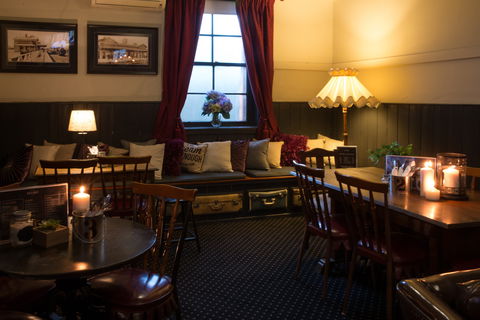 Southern Railway Hotel - Hervey Bay Accommodation 1