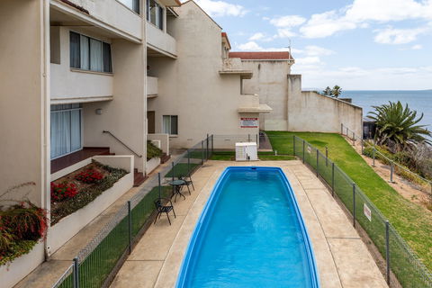 Spalding Lodge Unit 10 - Hervey Bay Accommodation 0