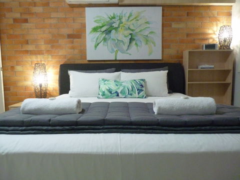 Sunseeker Motel - Hervey Bay Accommodation 0