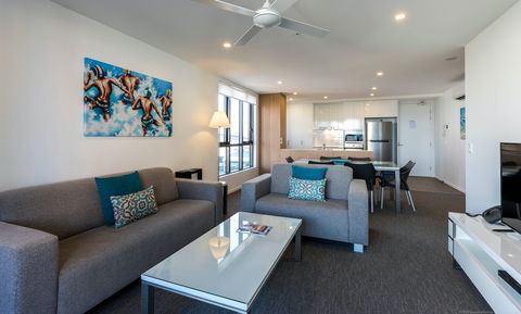 Synergy  Broadbeach - Hervey Bay Accommodation 0
