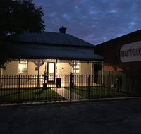 The Old Butcher's House - Hervey Bay Accommodation