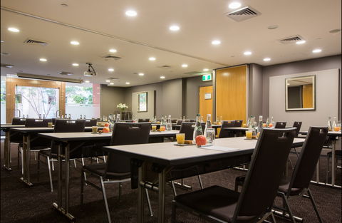 The Sebel Quay West Suites Sydney - Hervey Bay Accommodation 1
