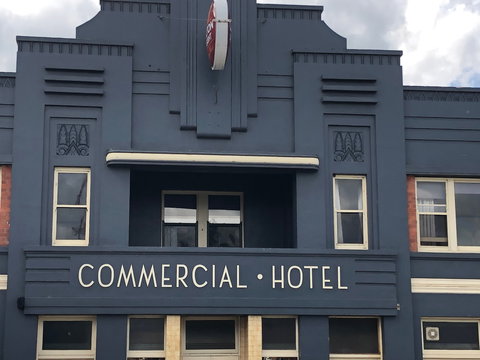 The Commercial Hotel Mansfield - Hervey Bay Accommodation 0
