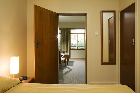 University House - Tourism Hervey Bay 2