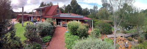 Windrose Bed And Breakfast - Hervey Bay Accommodation 0