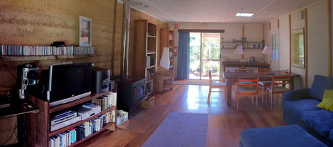 Windrose Bed And Breakfast - Hervey Bay Accommodation 1