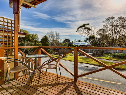 Wintersun Gardens Motel - Hervey Bay Accommodation 0