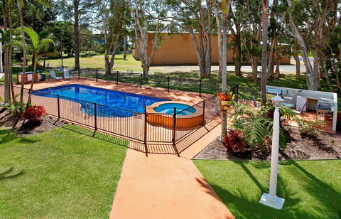 Yamba Aston Motel - Tourism Hervey Bay 2