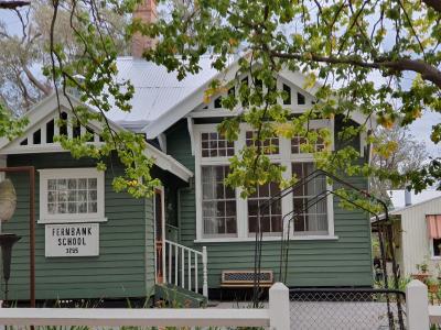 Old School Bed And Breakfast - Tourism Hervey Bay 3