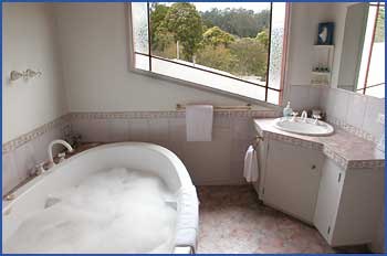 A Camelot Tower And Penthouse - Tourism Hervey Bay 3