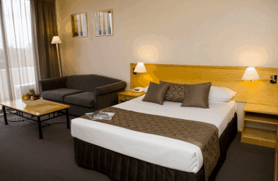 Sunnybrook Hotel & Convention Centre - Hervey Bay Accommodation 0