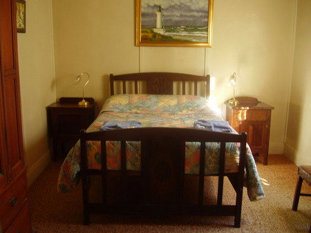 Queenscliff Seaside Cottages - Hervey Bay Accommodation 3
