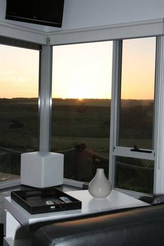 Anchors Port Campbell - Hervey Bay Accommodation 2