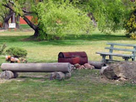 Omeo Caravan Park - Hervey Bay Accommodation 5