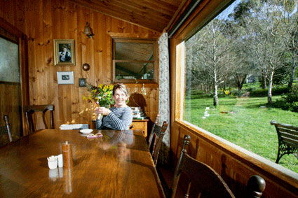 Cottage Braeside Mt Macedon - Hervey Bay Accommodation 5