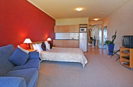 Chatby Lane - Hervey Bay Accommodation 5