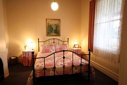 Isabella At Kyneton - Hervey Bay Accommodation 4