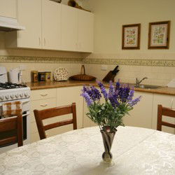 Isabella At Kyneton - Hervey Bay Accommodation 5
