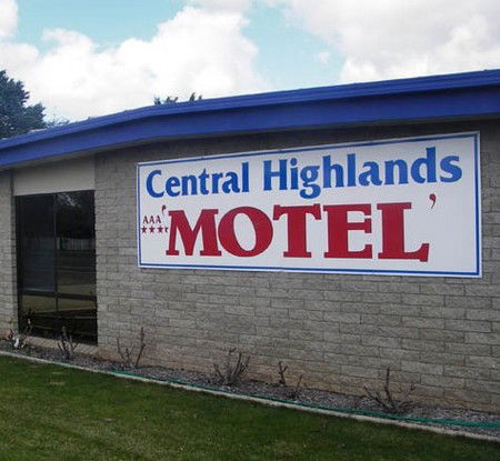 Central Highlands Motor Inn - Hervey Bay Accommodation 0