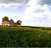 Hut on the Hill Heathcote - Hervey Bay Accommodation