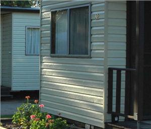 Swan Hill Holiday Park - Hervey Bay Accommodation 1