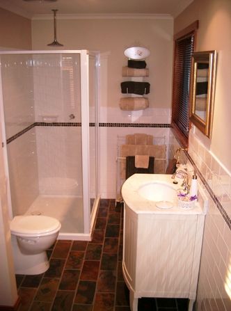 Heatherington Cottage - Tourism Hervey Bay 0