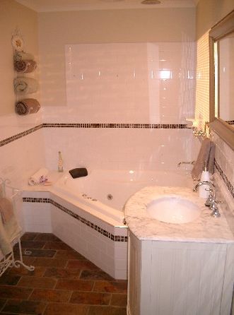 Heatherington Cottage - Tourism Hervey Bay 2