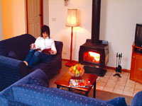 Halls Gap Log Cabins - Hervey Bay Accommodation 1