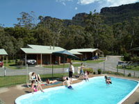 Halls Gap Log Cabins - Hervey Bay Accommodation 3
