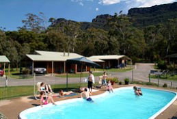Halls Gap Log Cabins - Hervey Bay Accommodation 4