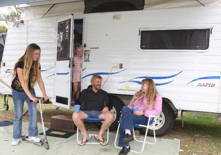 Cowes Caravan Park - Hervey Bay Accommodation 2
